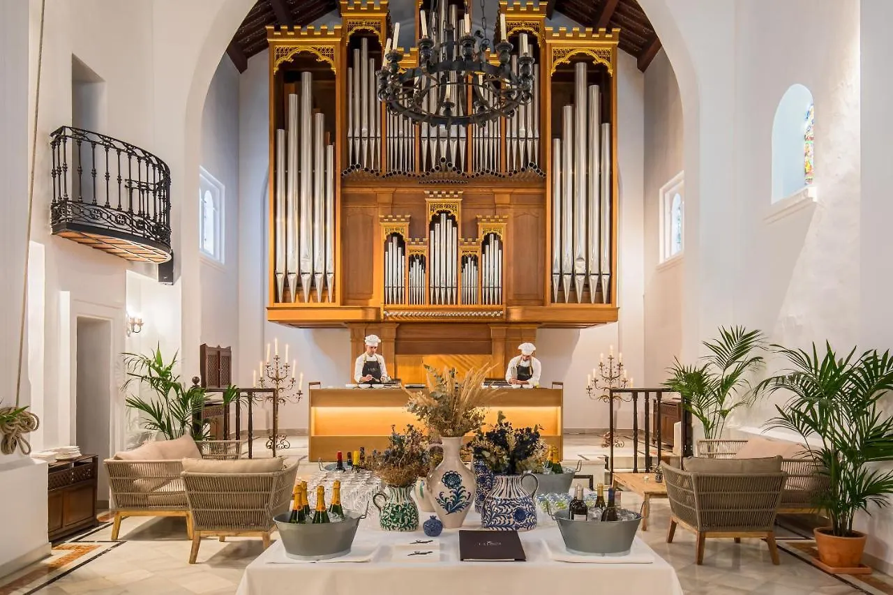 *****  La Bobadilla, A Royal Hideaway Hotel Villanueva de Tapia Spain