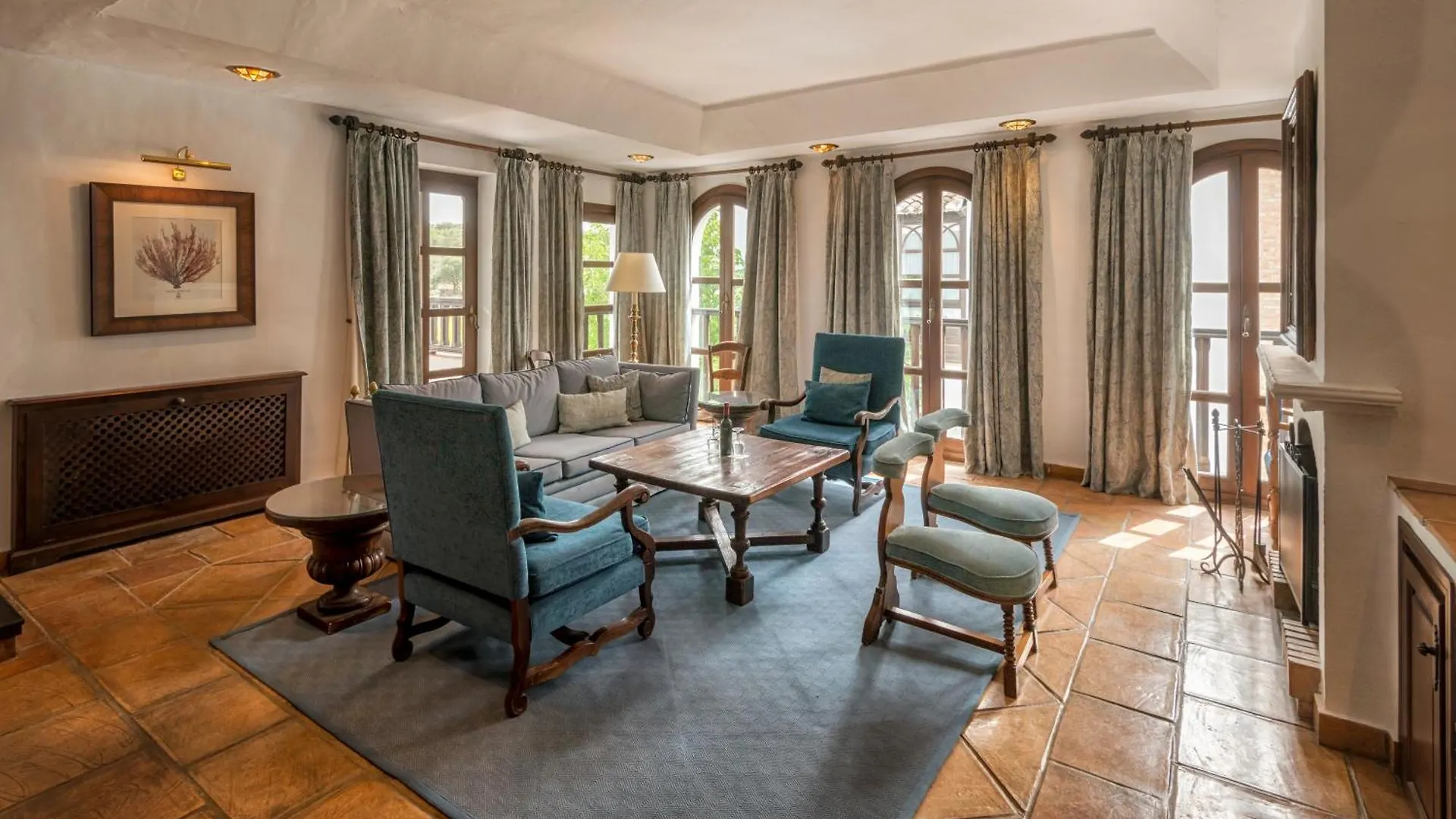 La Bobadilla, A Royal Hideaway Hotel Villanueva de Tapia 5*,  Spain