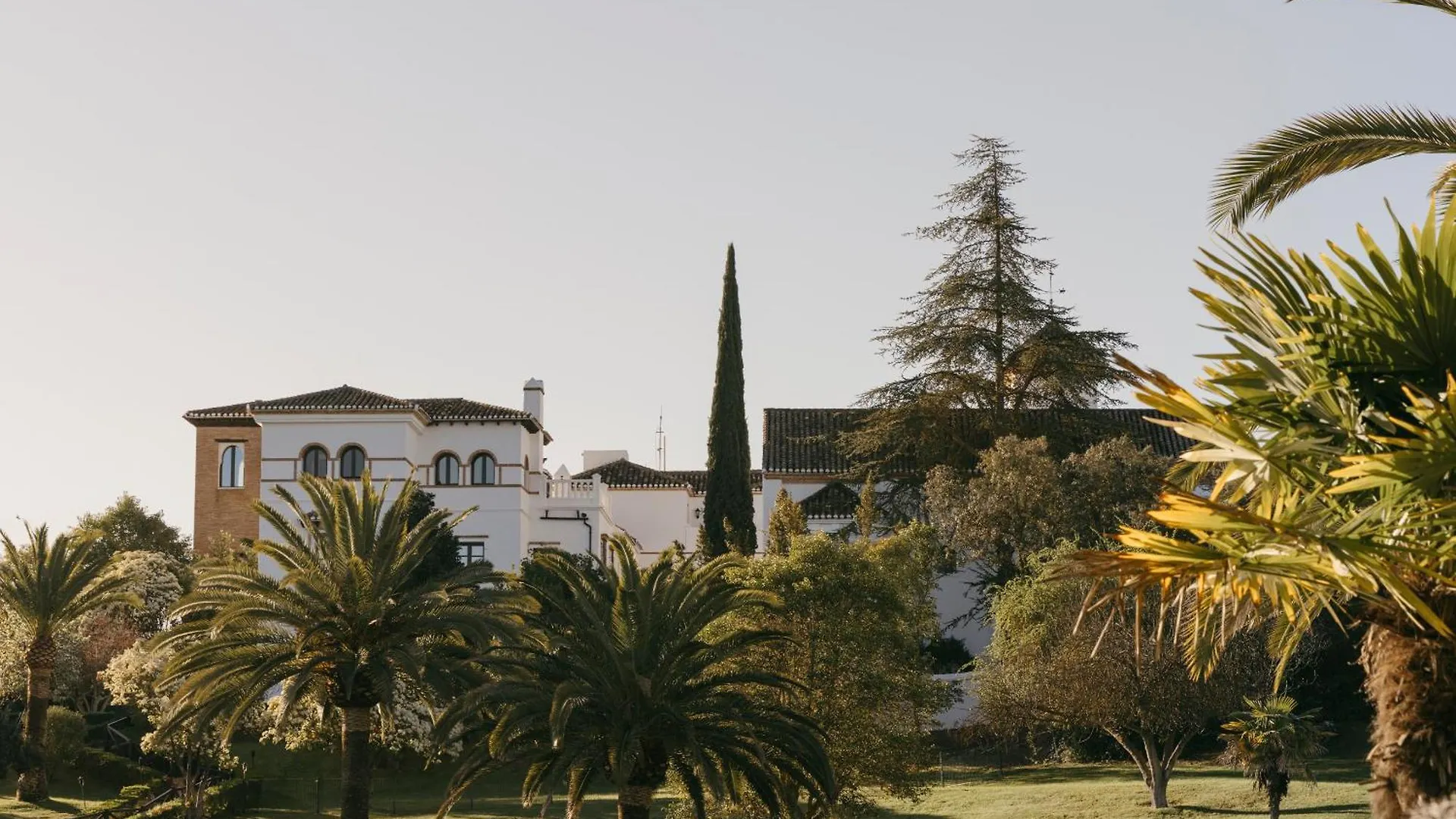 La Bobadilla, A Royal Hideaway Hotel Villanueva de Tapia