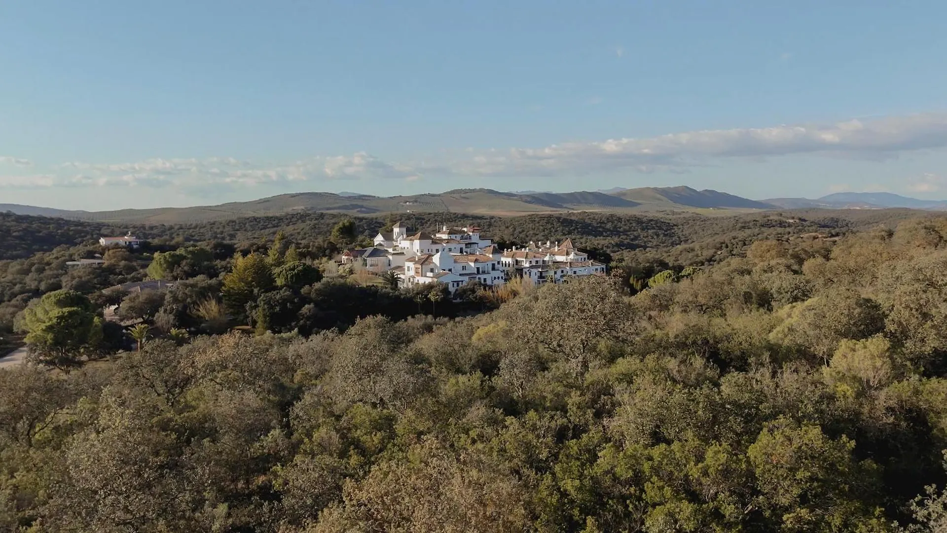 La Bobadilla, A Royal Hideaway Hotel contacts