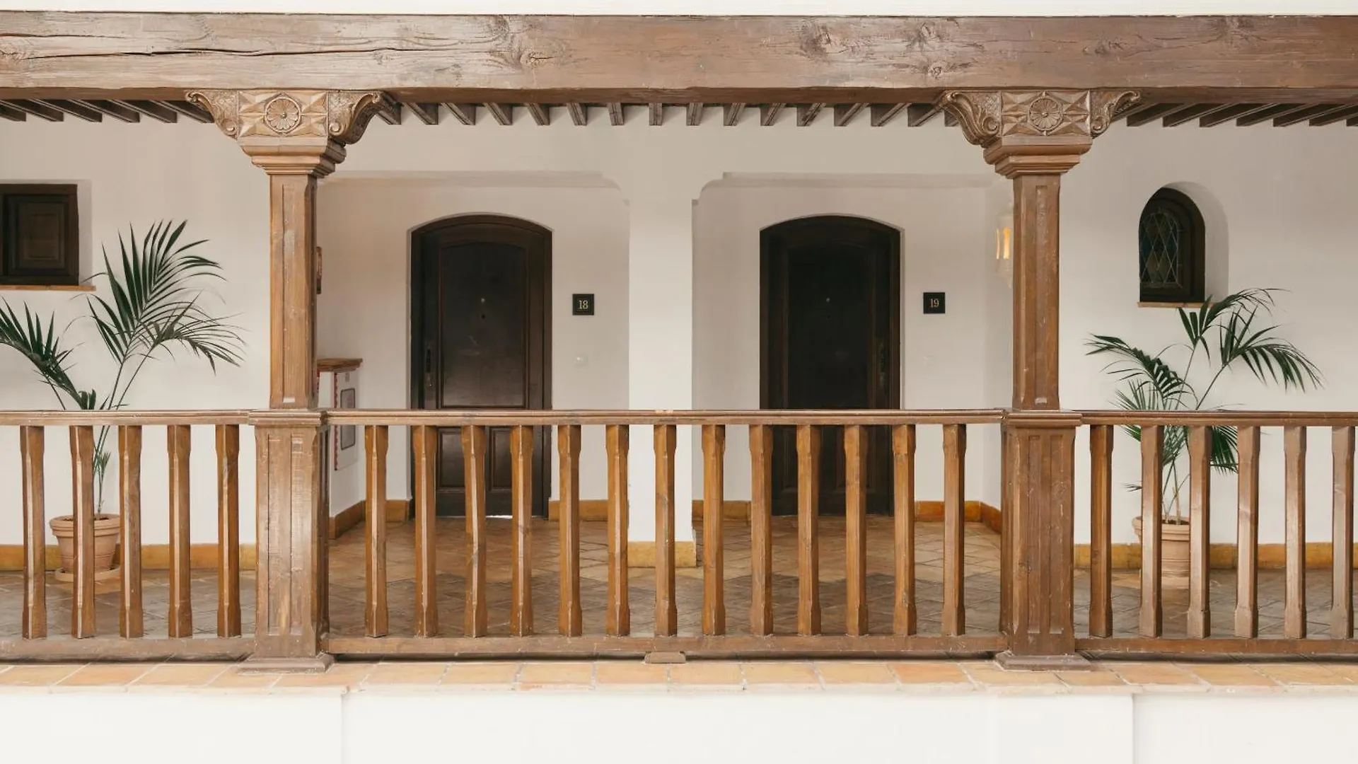 La Bobadilla, A Royal Hideaway Hotel Villanueva de Tapia 5*,  Spain