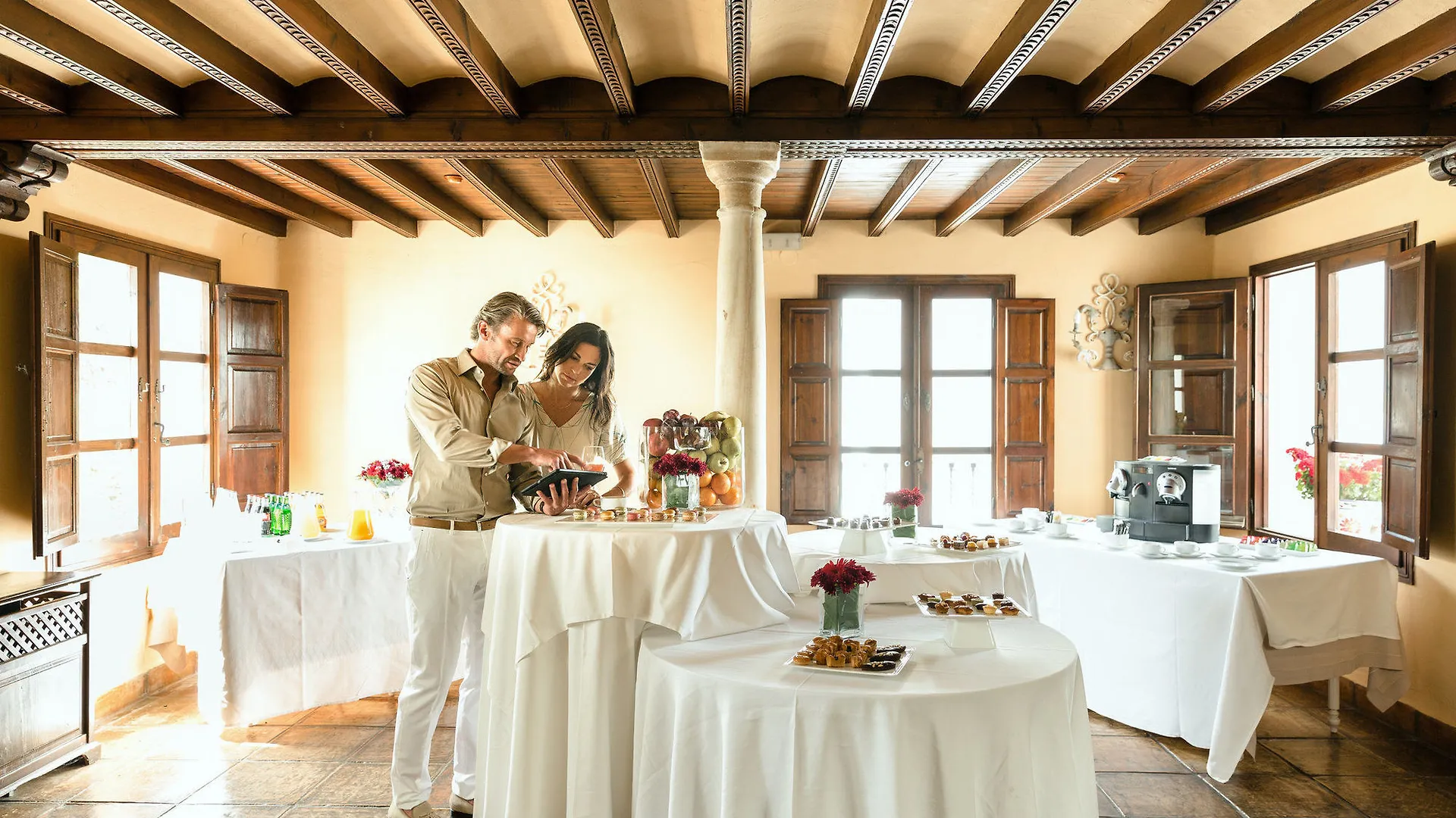 La Bobadilla, A Royal Hideaway Hotel Villanueva de Tapia