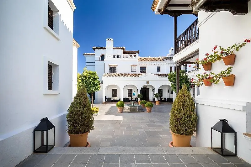 *****  La Bobadilla, A Royal Hideaway Hotel Villanueva de Tapia Spanien